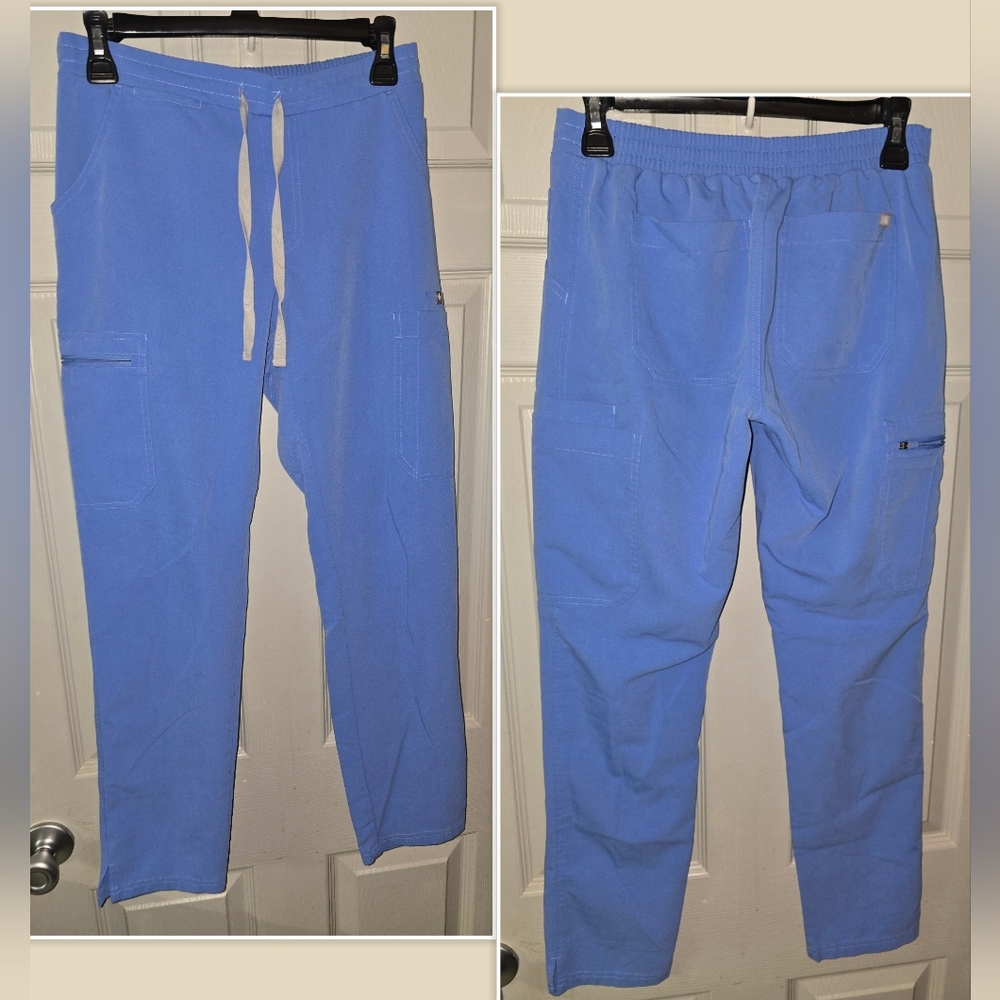 FIGS Scrub Set Pocket Front Top + Straight Leg Pants Light Blue Women's XS - Picture 4 of 13